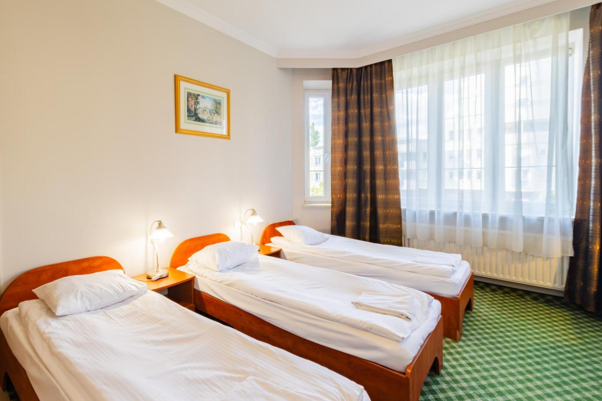 Noclegi Stadion Bed & Breakfast Varsovie Extérieur photo